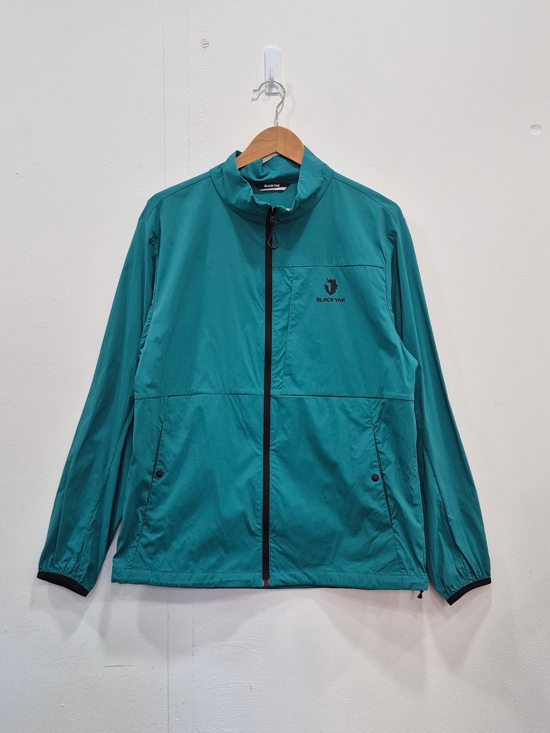 새상품급 블랙야크 H미토 윈드자켓 105 남성 XL 상품이미지1