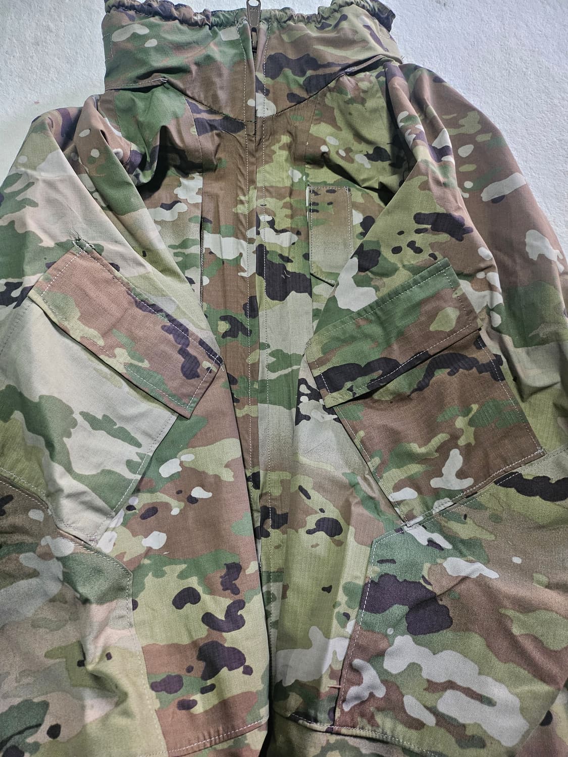 미군오리지날 신형 멀티캠 하드쉘 파카 LR 상품이미지4