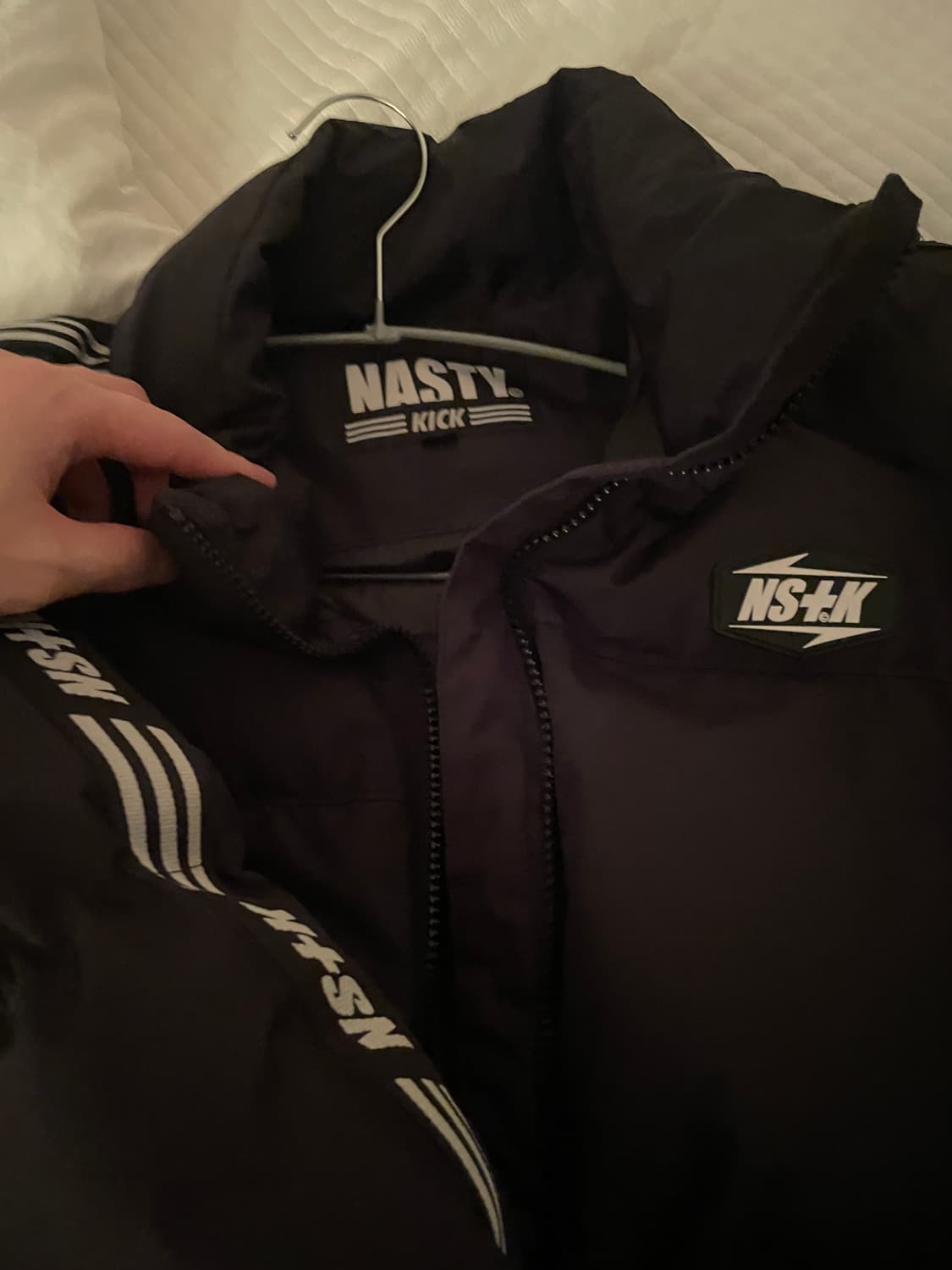 네스티킥 패딩 상품이미지1