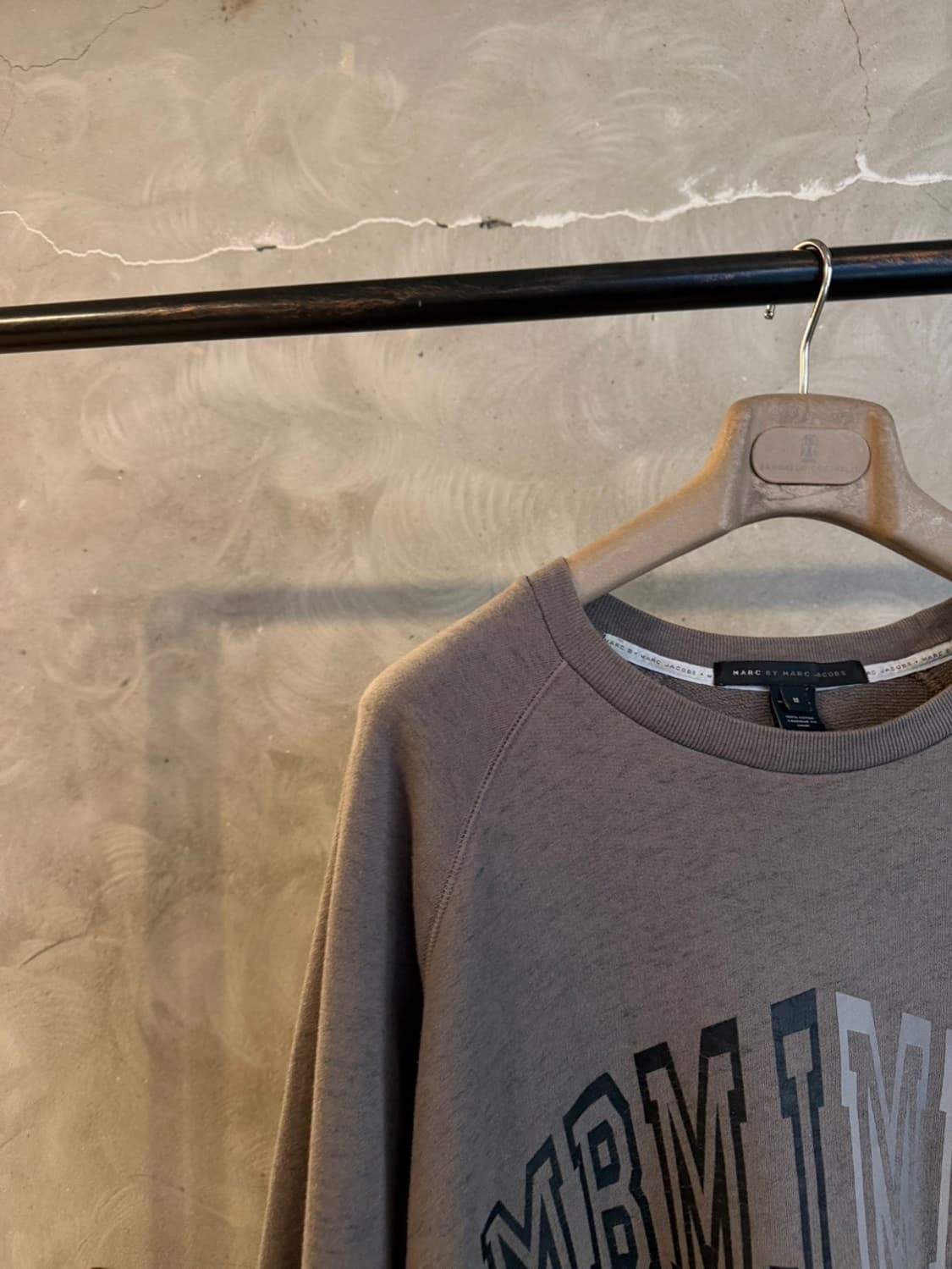 마크 바이 마크 제이콥스 맨투맨 105 상품이미지2