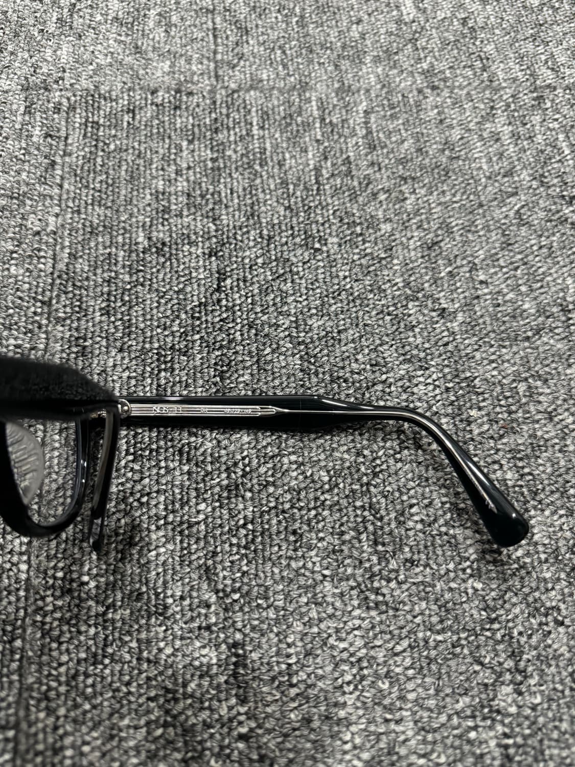 어크루 NOS 11 홀리데이 하이브릿지 보잉 안경 BK 상품이미지5