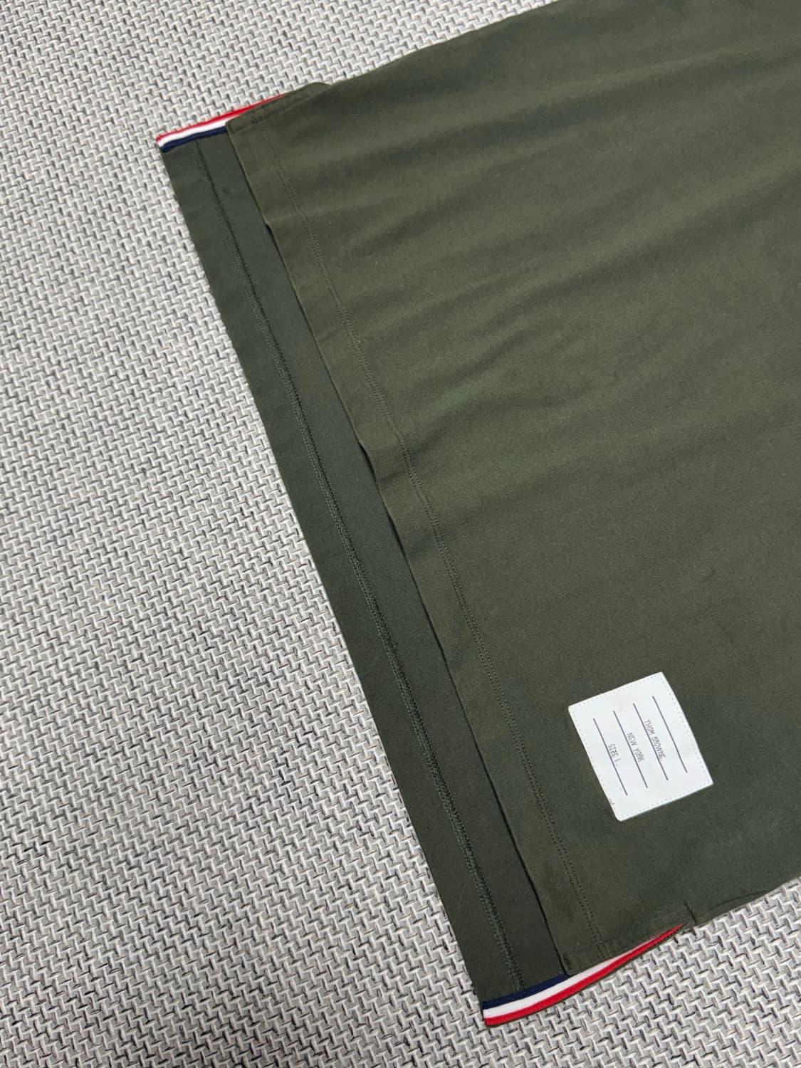 톰브라운 반팔 티셔츠 상품이미지3