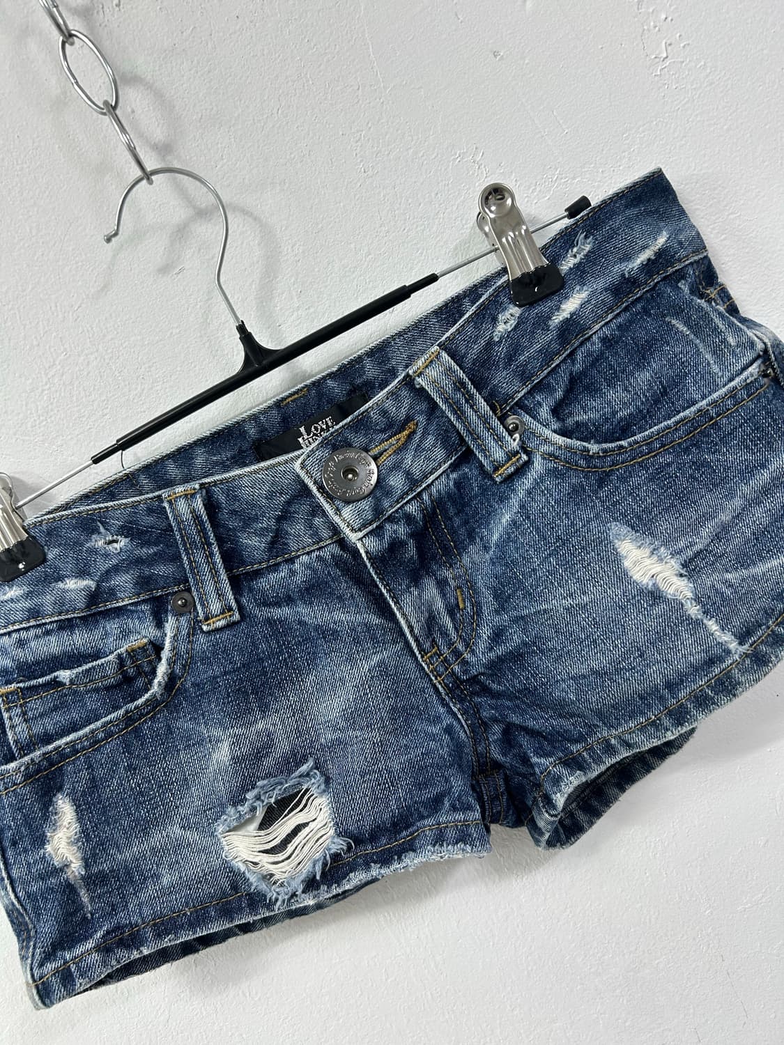 [LOVE JUNKIE]  y2k 갸루 데님 포켓 숏츠 상품이미지5