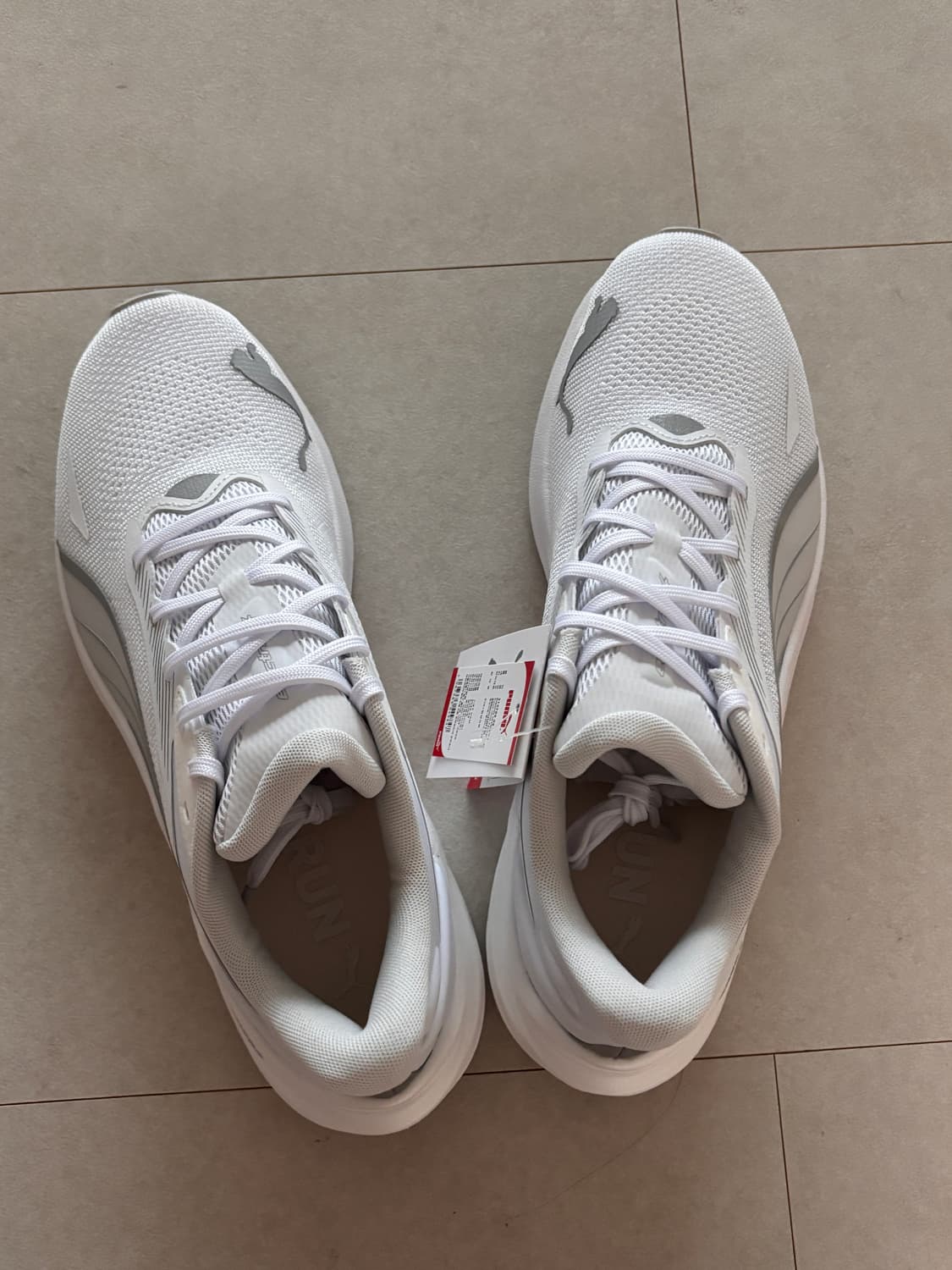 새상품) 푸마 일렉트리파이 나이트로4 런닝화 290 상품이미지2