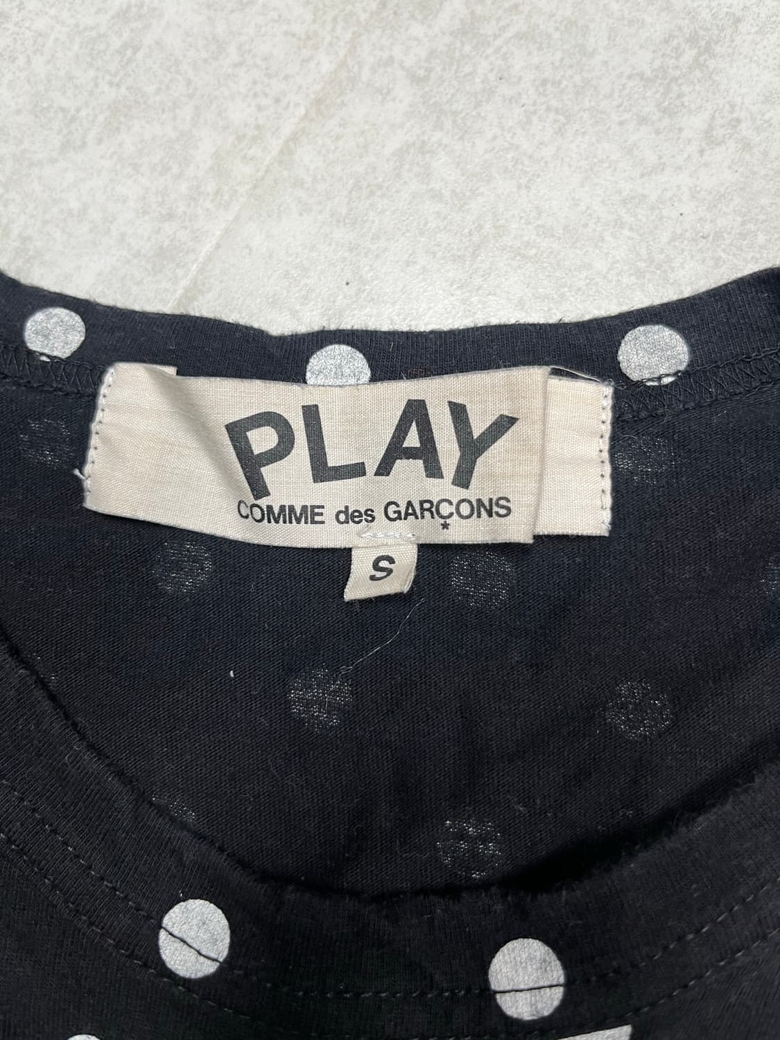 꼼데가르송 도트 롱슬리브 s 상품이미지3