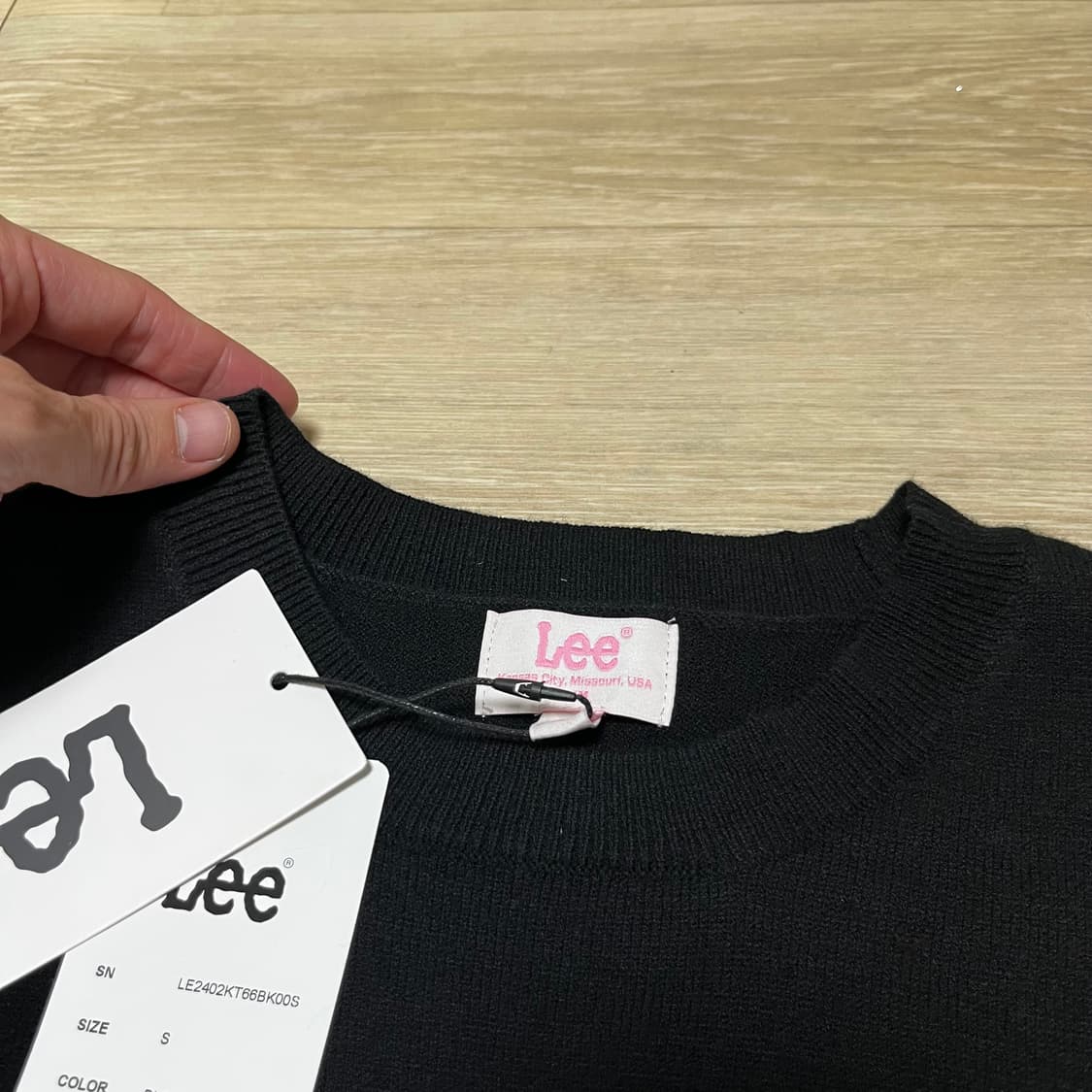 (S) 새상품 리 Lee 우먼스 그래픽 반팔 니트 블랙 상품이미지4