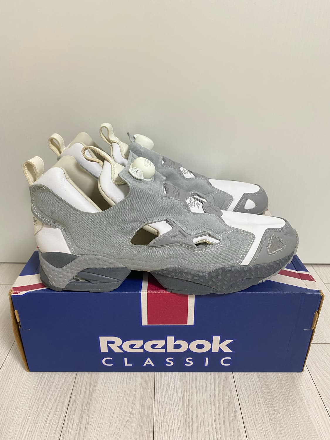 2004년 REEBOK INSTA PUMP FURY OG 'CHANEL' 상품이미지3