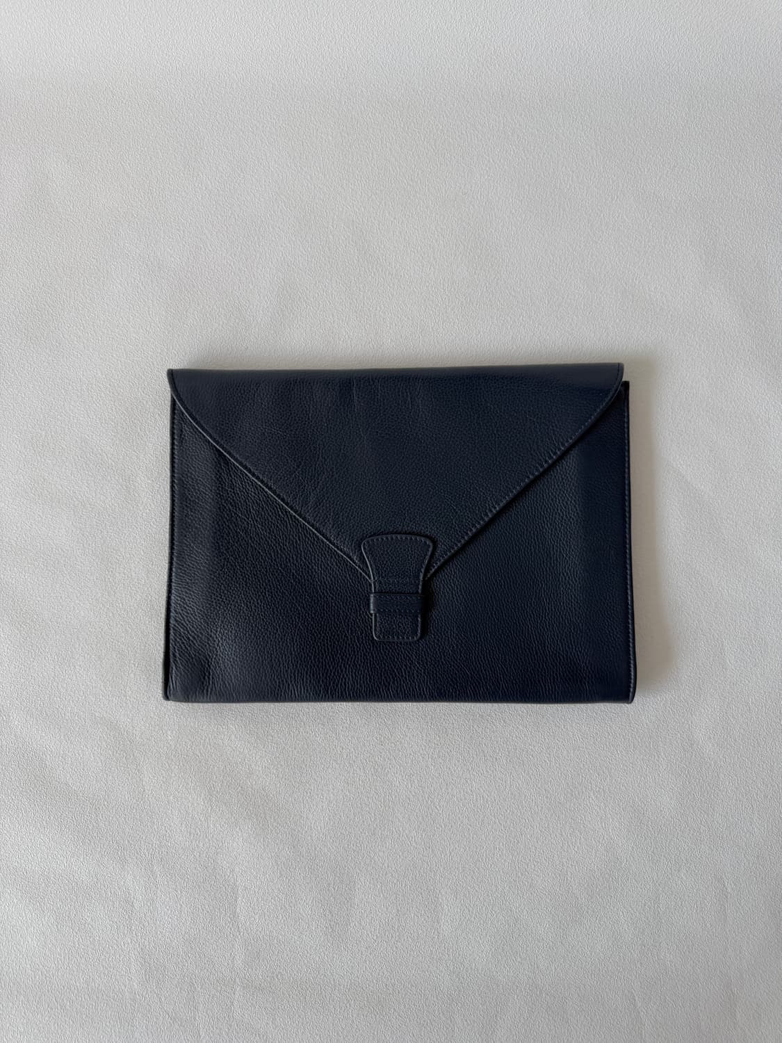 캄포마르지오(Campo Marzio) 레더 크러치백 상품이미지1