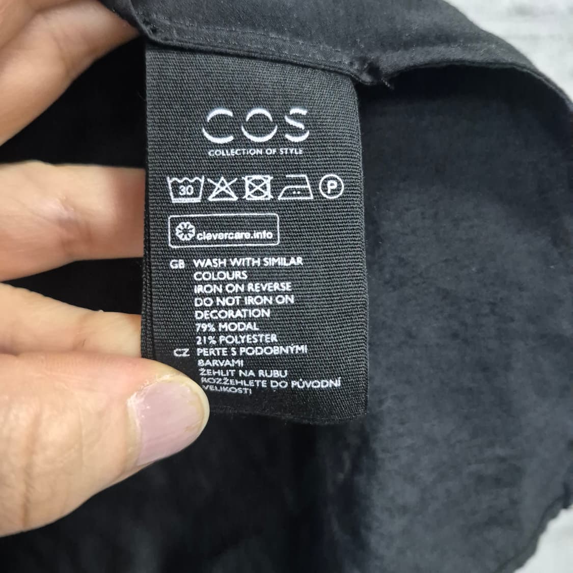 COS 블랙 블라우스 상품이미지7