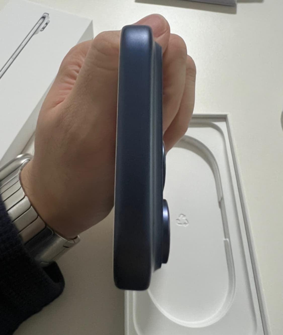 아이폰 17프로 딥블루 256기가 상품이미지2