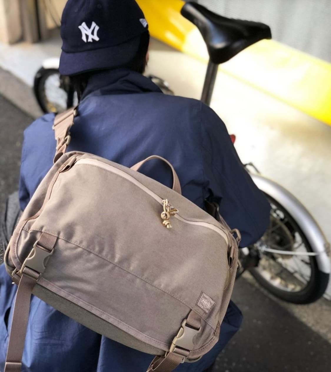 요시다포터 크랭커즈 숄더백 라지 상품이미지2