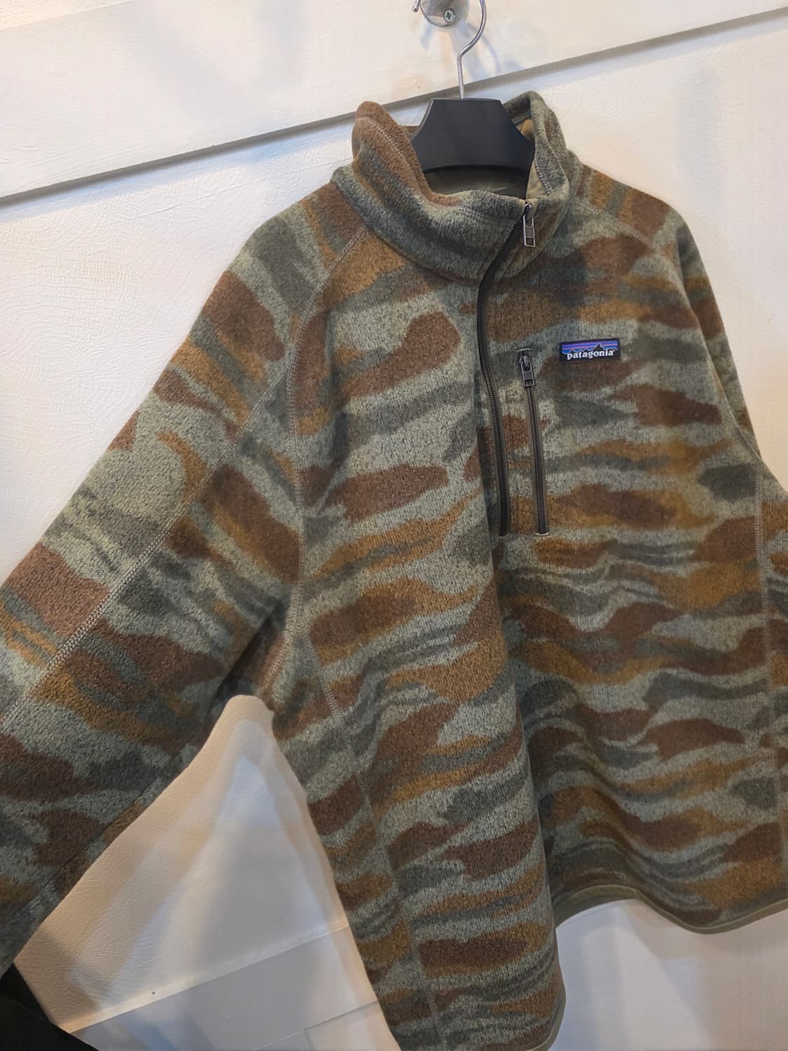 파타고니아쿼터 지퍼  베타 스웨터카모 플리스 집업 상품이미지3