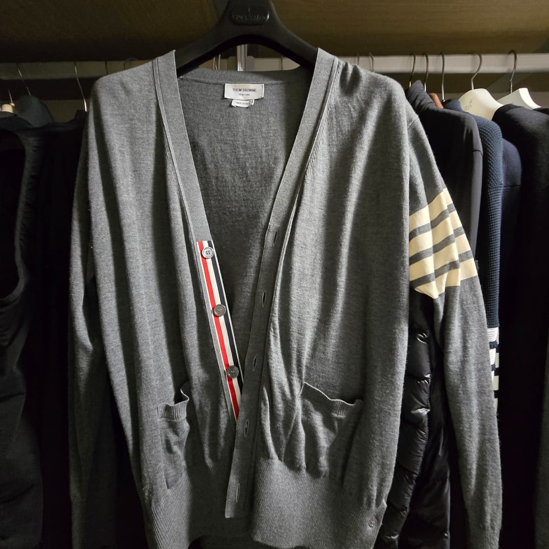 톰브라운 메리노울 가디건 그레이 & 맨투맨 메리노울 니트 상품이미지2