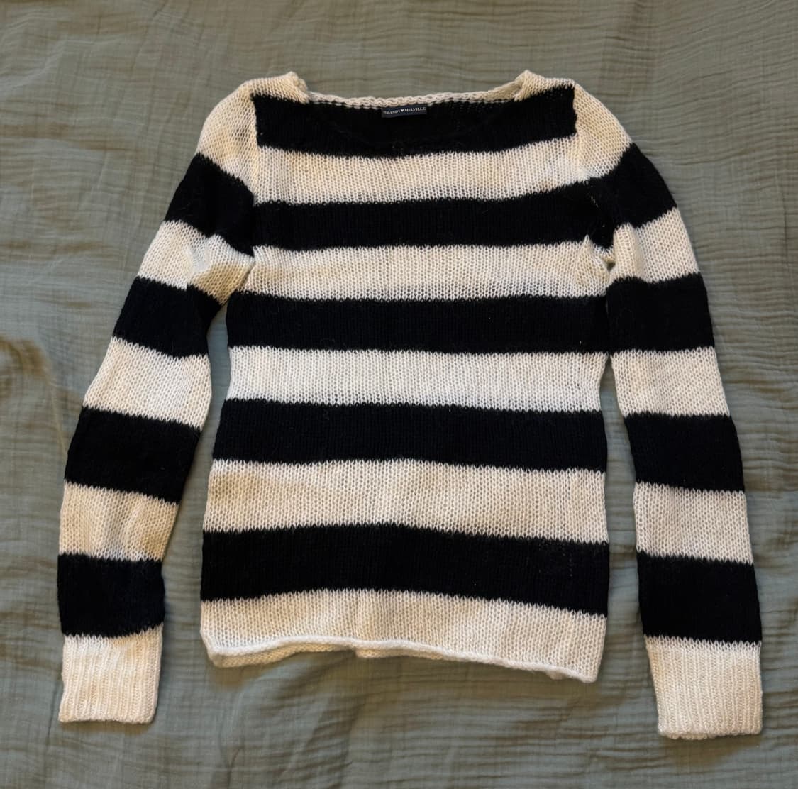 brandy melville 스트라이프 모헤어 스웨터 상품이미지3