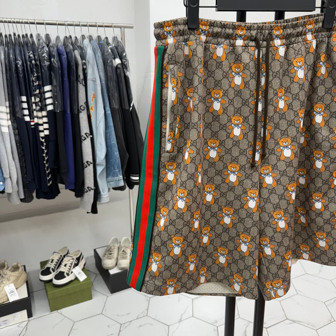 [백화점판/M] 구찌 버뮤다 반바지 상품이미지6