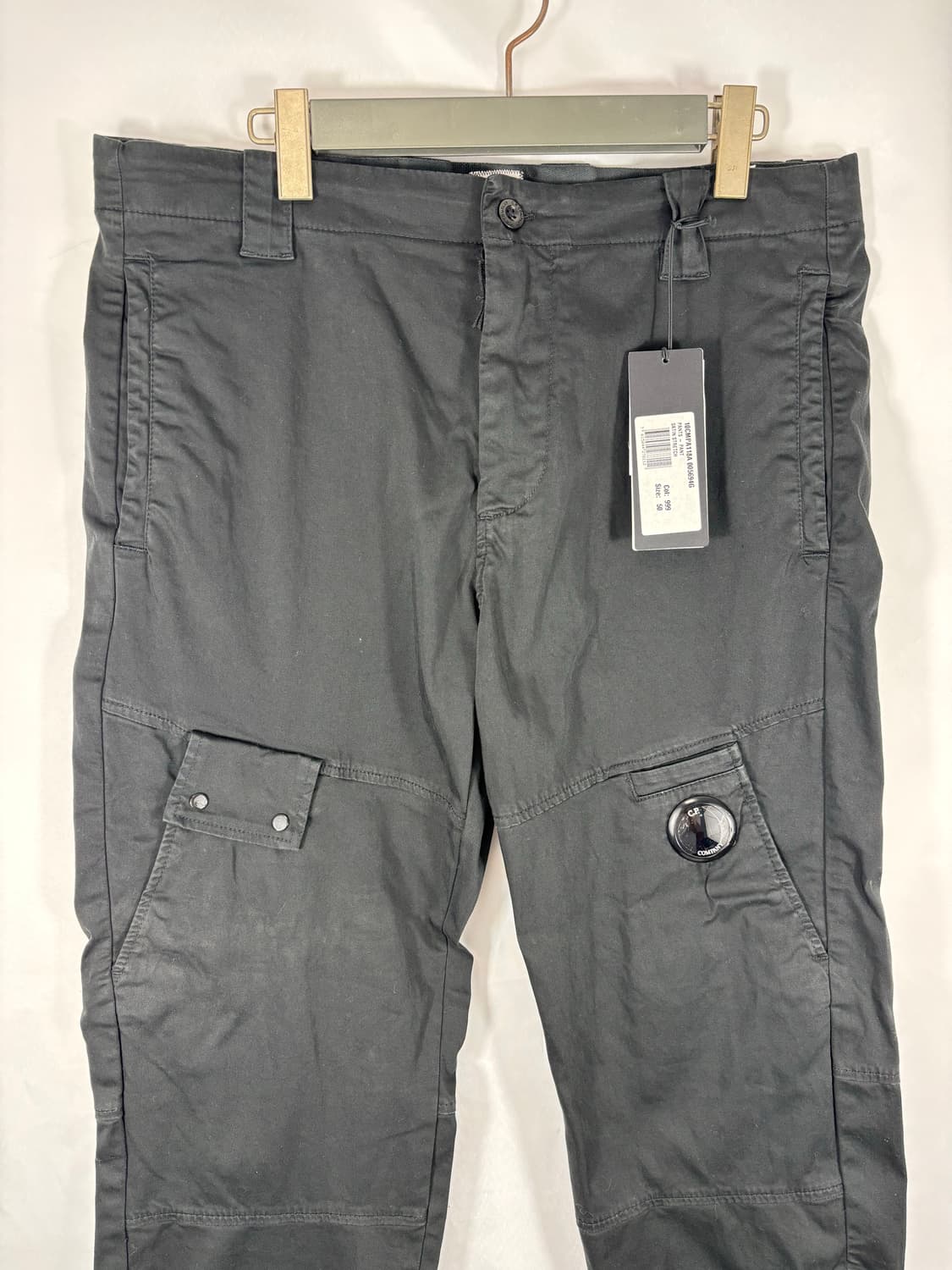 (새상품)CP컴퍼니 렌즈와펜 카고팬츠 블랙 50 상품이미지2