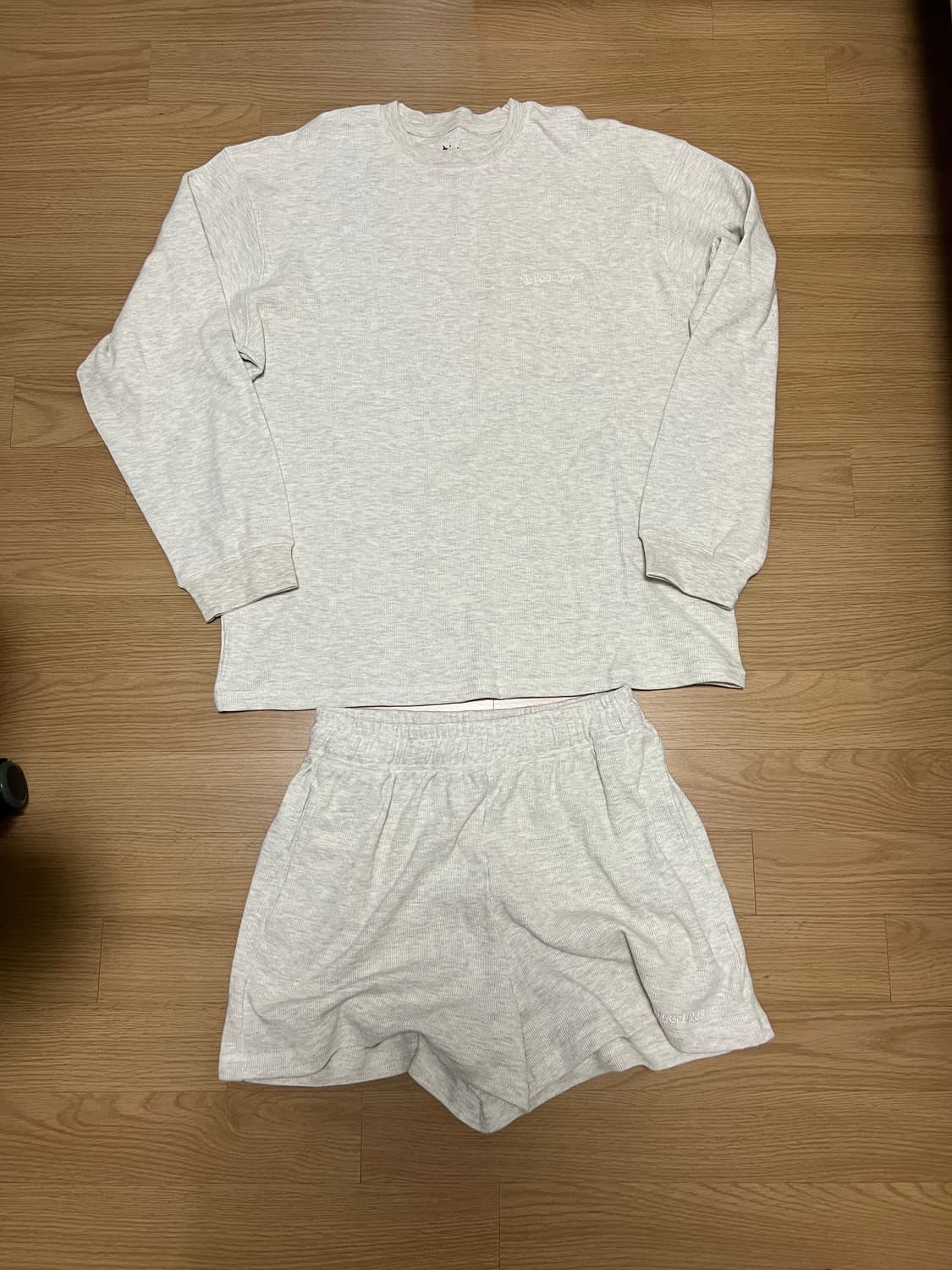 (셋업가격)쓰리타임즈 코지 와플 셋업 오트밀 상품이미지1