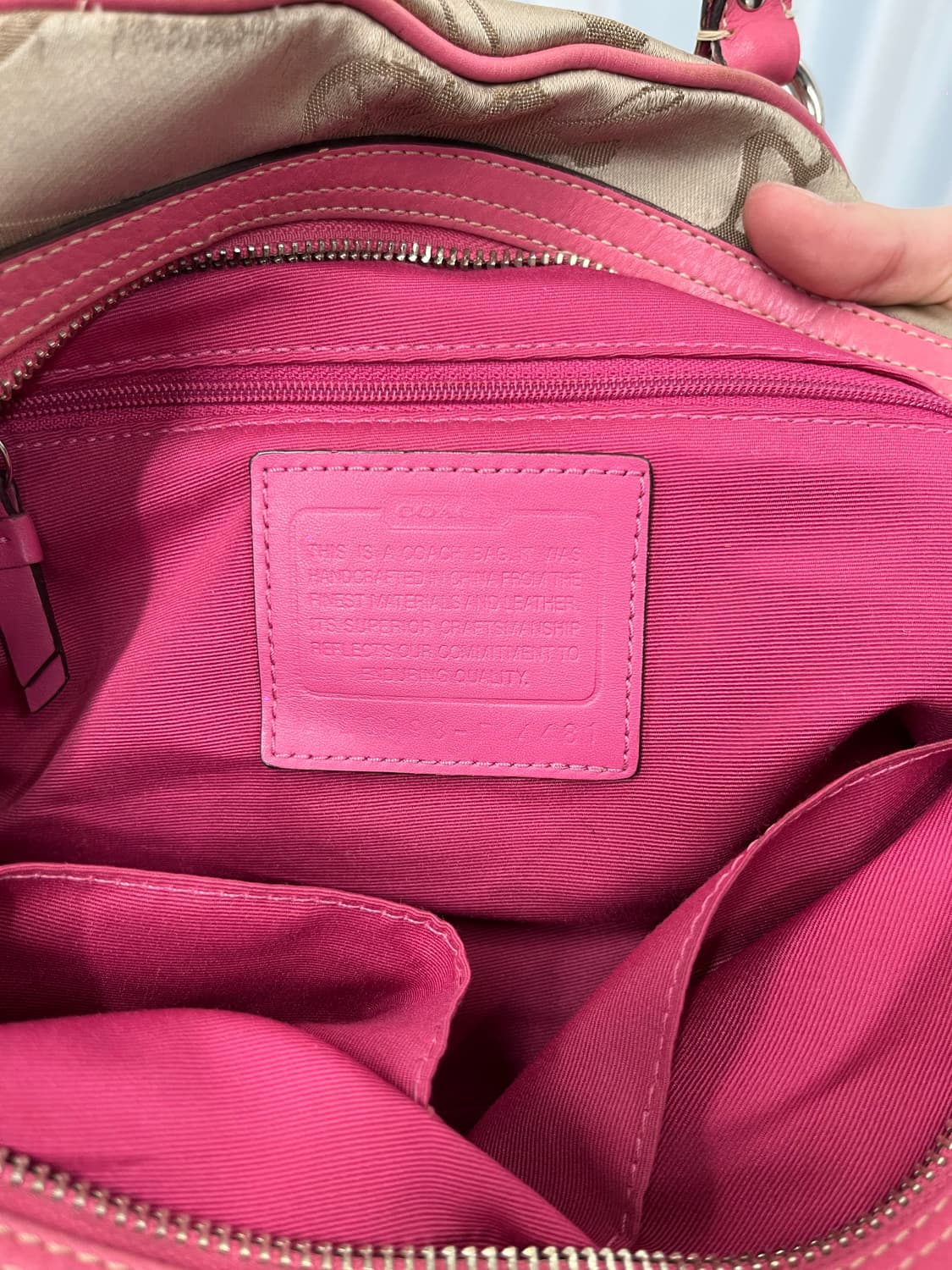 Coach Pink Point Beige Bag 상품이미지9