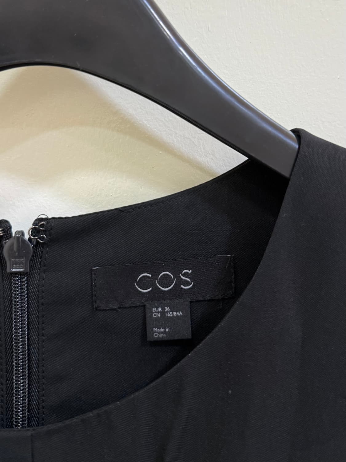 코스 cos 블랙 원피스 정품 상품이미지4