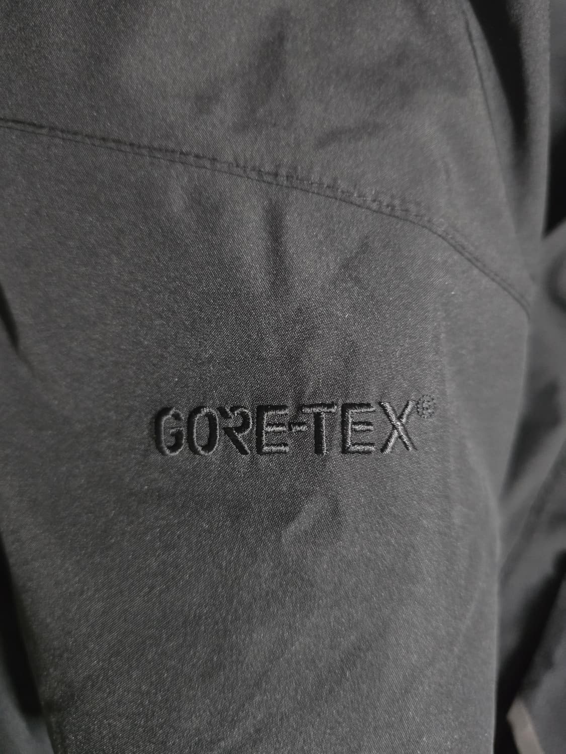 블랙야크 고어텍스  구스다운 점퍼.
싸이즈 85. 남자 상품이미지6