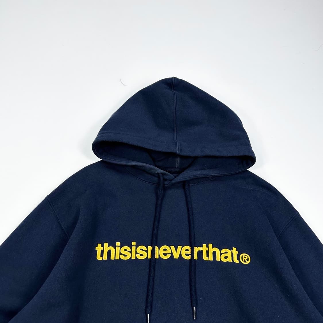 디스이즈네버댓 (디네댓) 자수 네이비 후드티 (실측 XL) 상품이미지1
