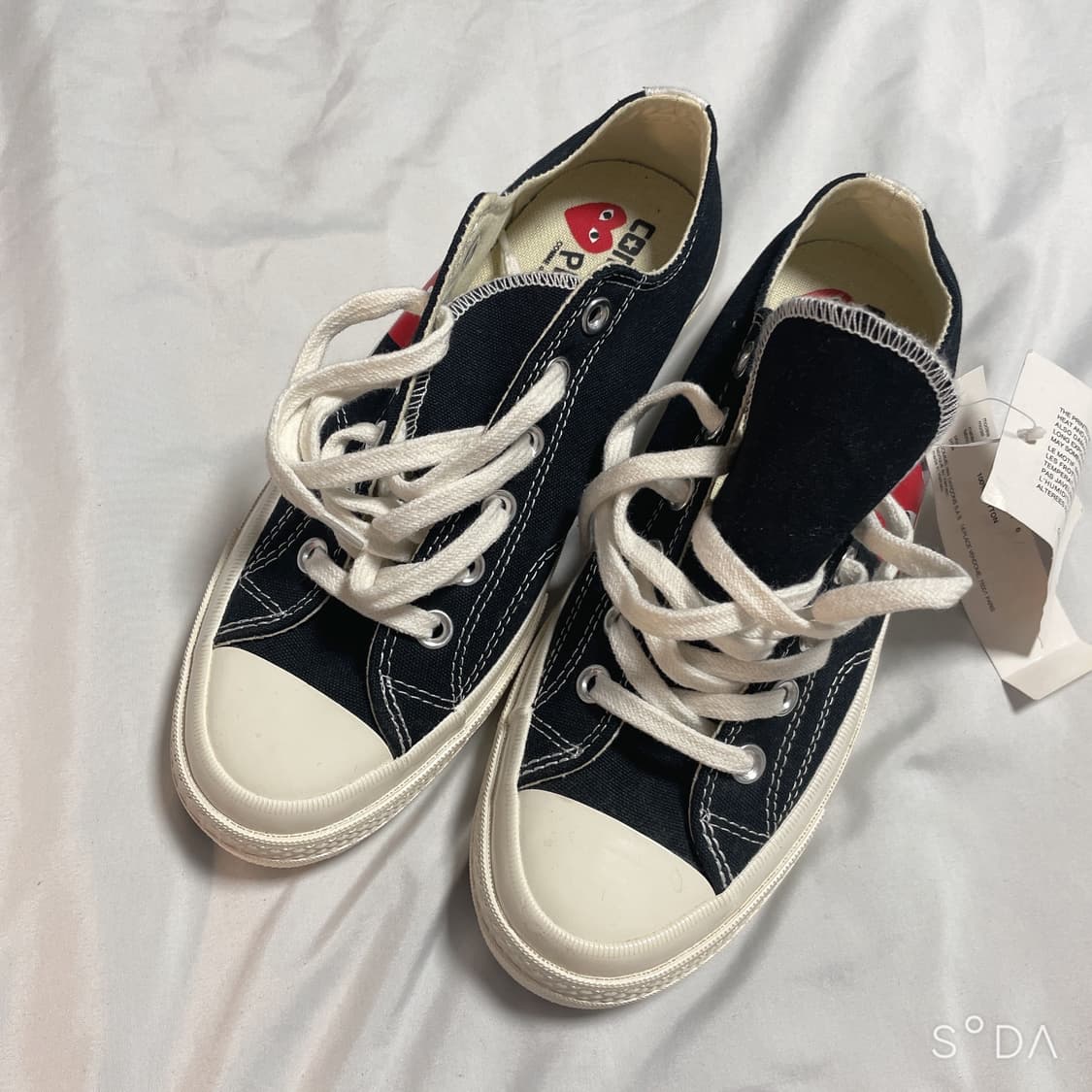 (새상품급)꼼데 컨버스 블랙 척테일러 스니커즈 245 상품이미지1