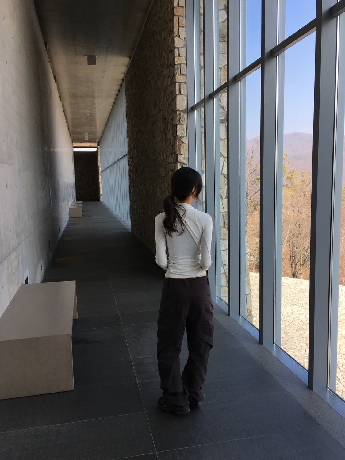 디프런티스 커브드 드레이프 팬츠 상품이미지2