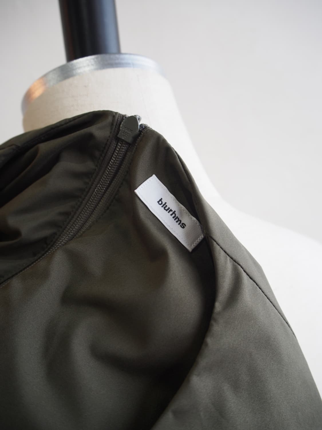 블럼스 blurhms Invisible Down Tee 상품이미지8