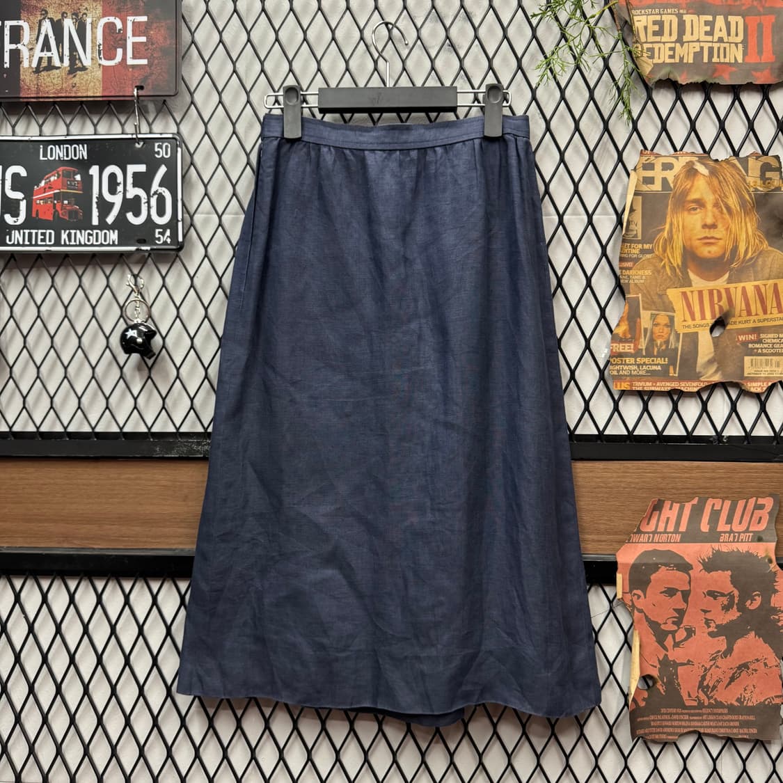 90s 지방시 미디 스커트 전면 플리츠 포인트 네이비 상품이미지2
