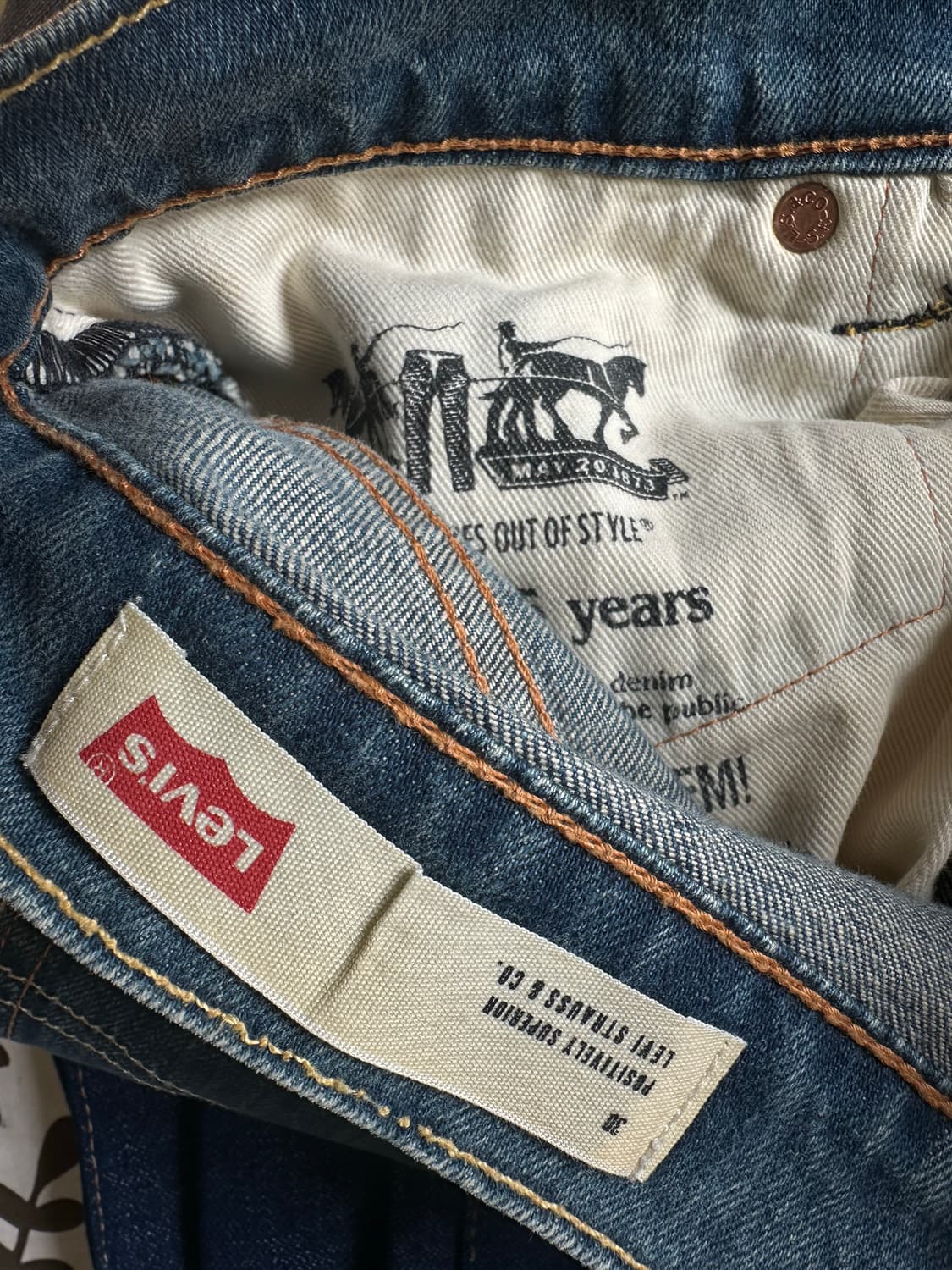 [Levi's] 빈티지 502 테이퍼드 핏 데님 👖 상품이미지5