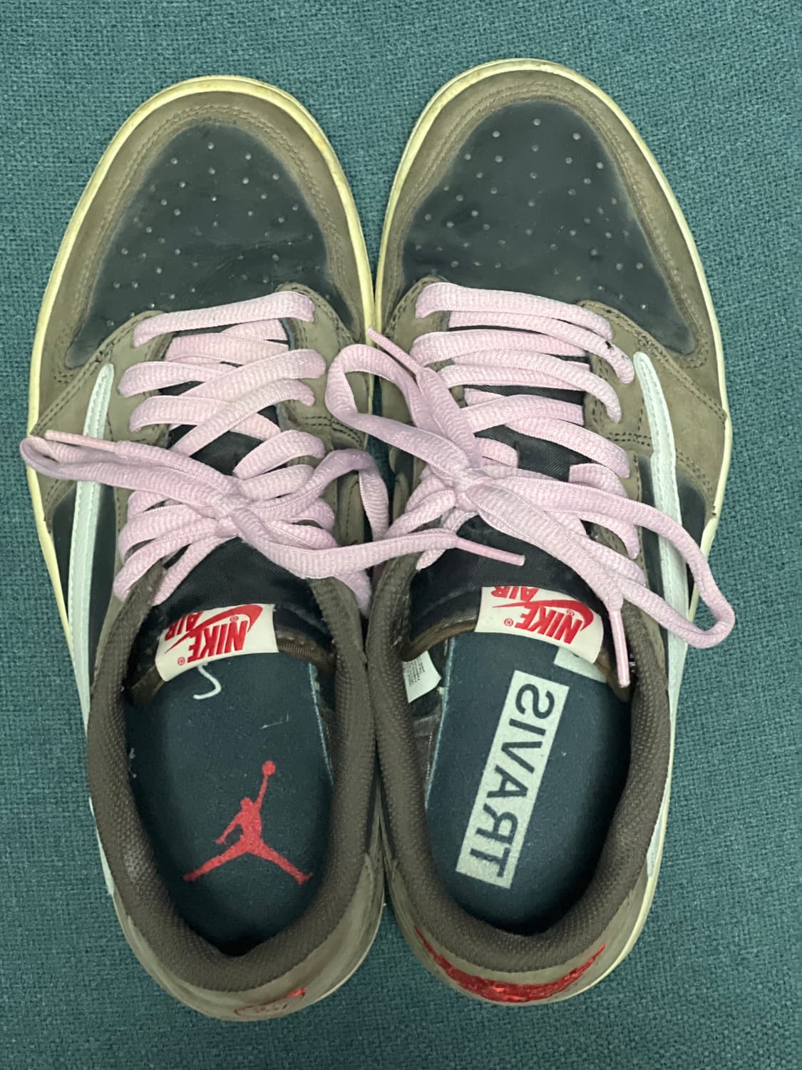 트래비스 스캇 조던 로우 모카 상품이미지2