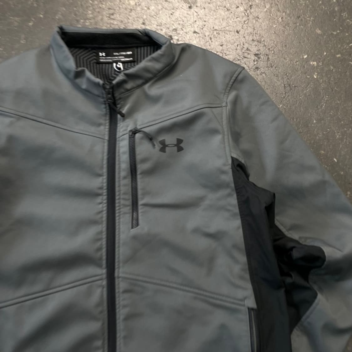 105 언더아머 소프트쉘 자켓  상품이미지2