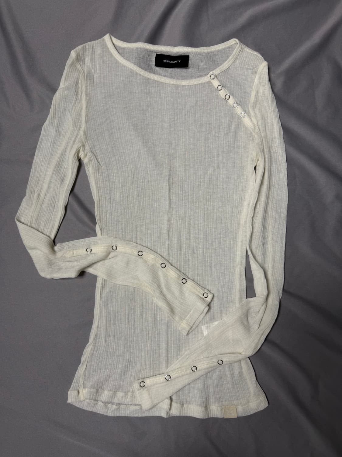 999휴머니티 시어 스랩 롱슬리브 상품이미지1