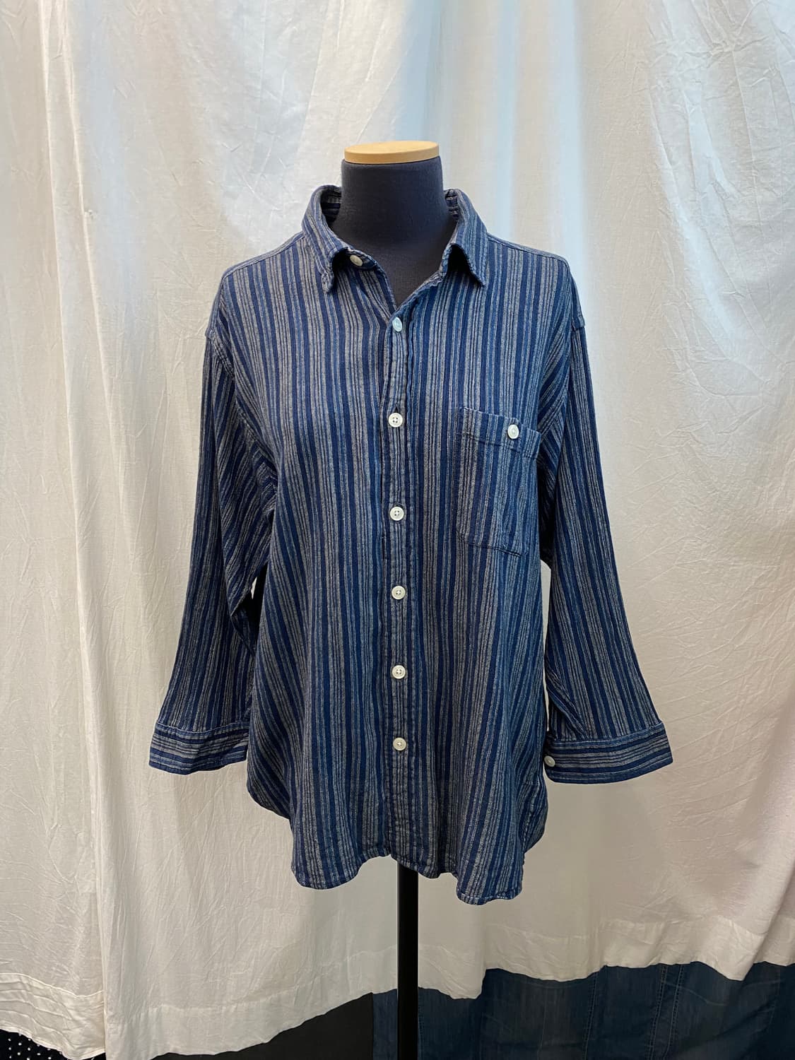 블루 스트라이프 셔츠(L) 상품이미지1