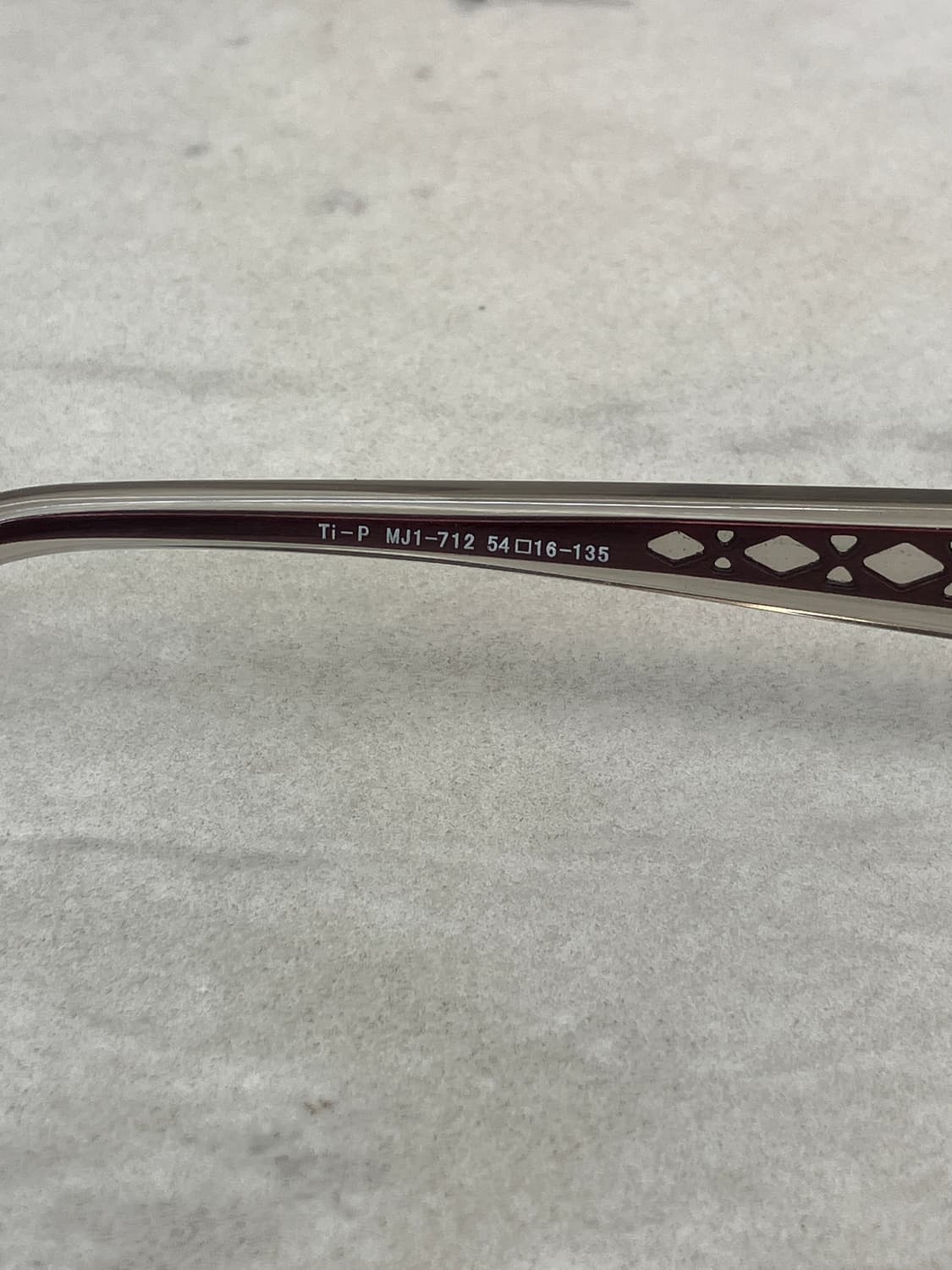 마지 마사토모 MAJI Masatomo 와인 스퀘어 와이어 메탈테 안경 상품이미지10