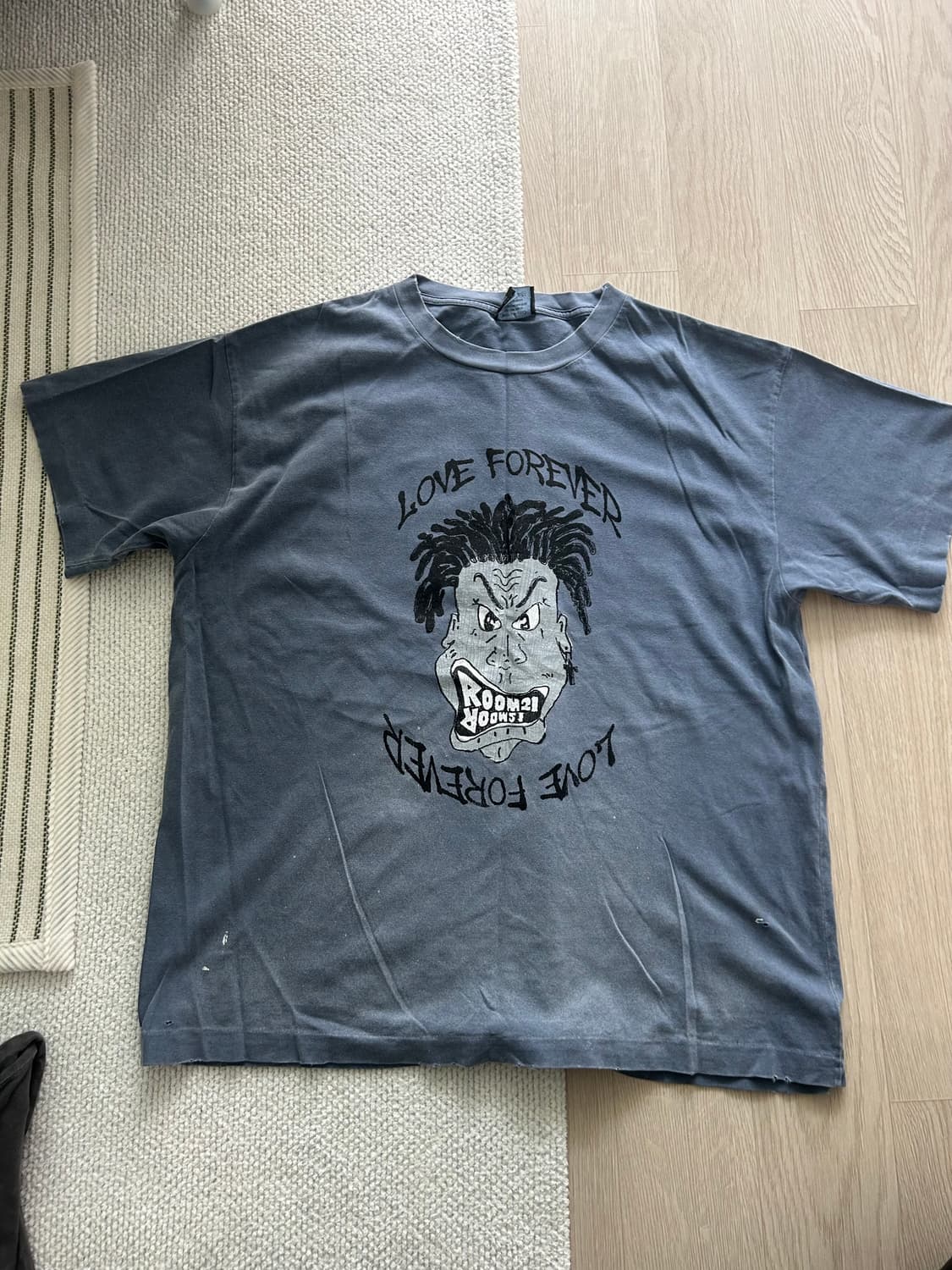 도넛리벤지 핑거프레스 반팔티 3 상품이미지1