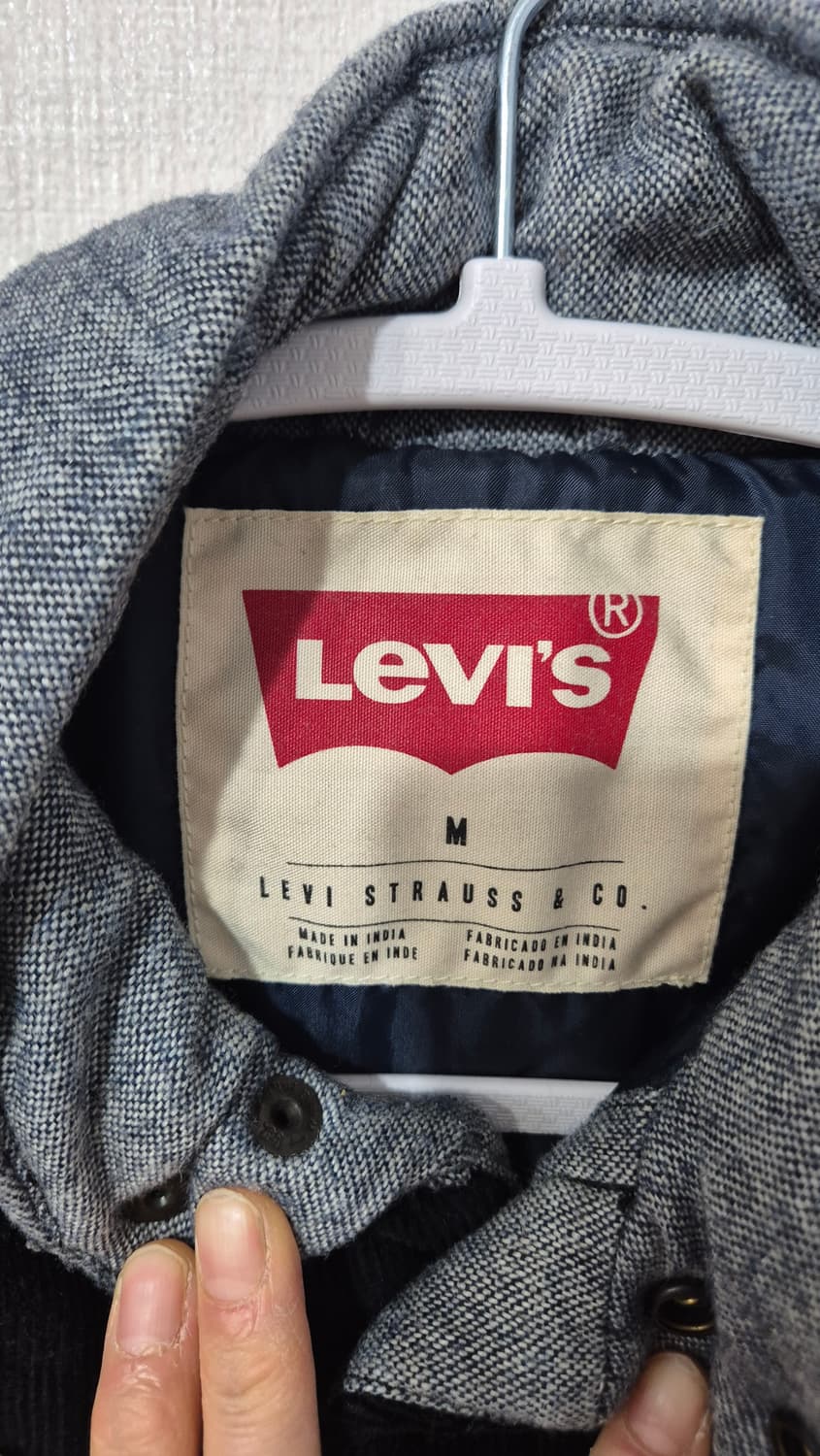 리바이스패딩조끼 상품이미지3