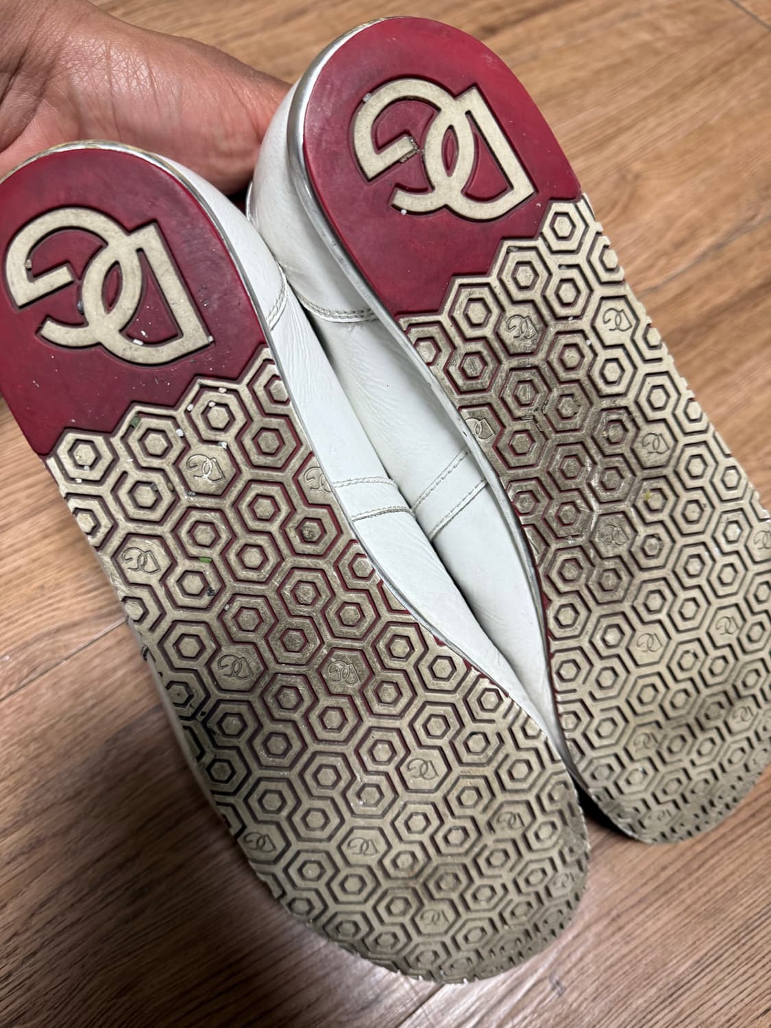 돌체앤가바나 화이트 스니커즈  사이즈 8 (260) 상품이미지6