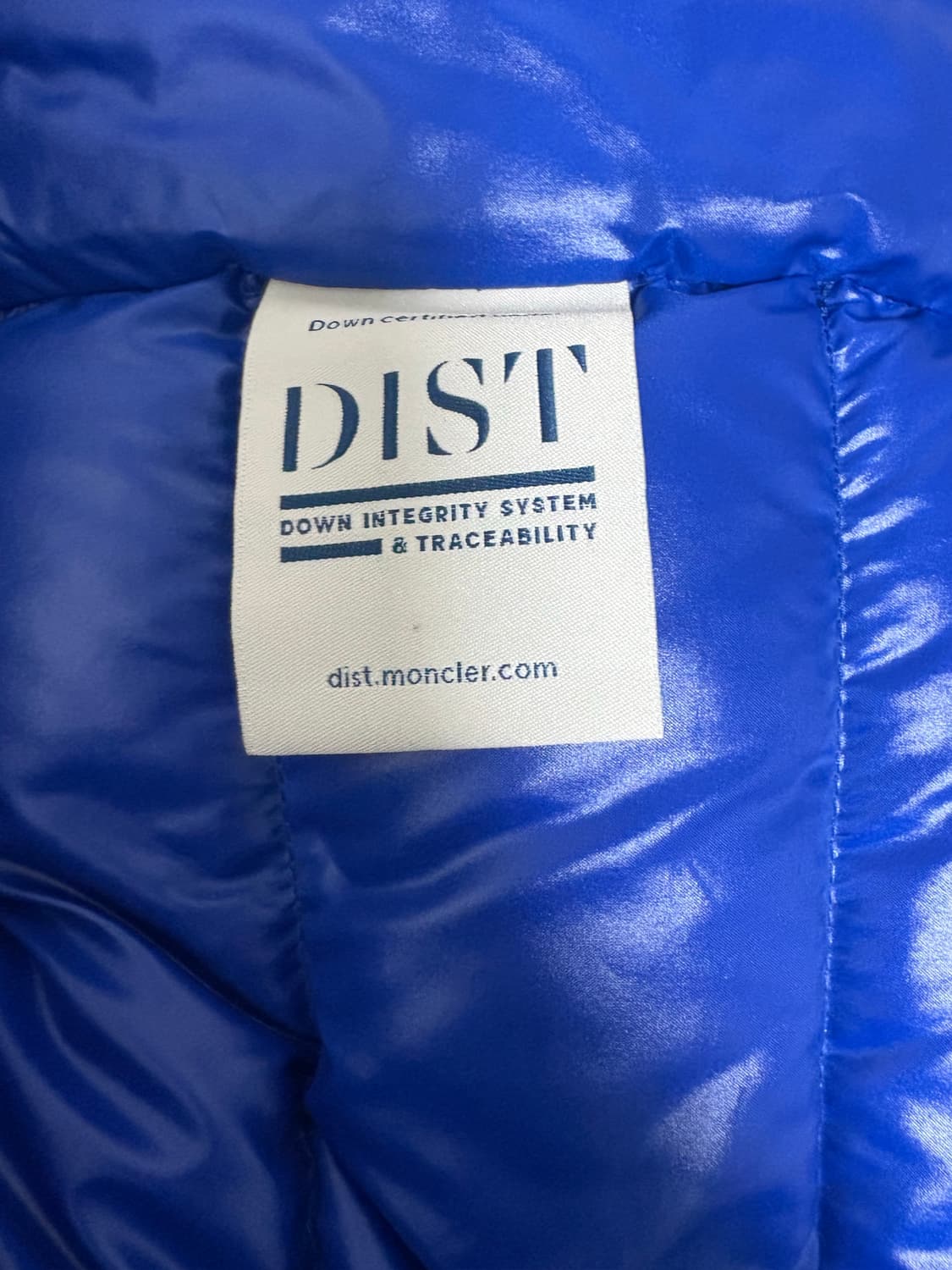 몽클레어 경량채딩 상품이미지1