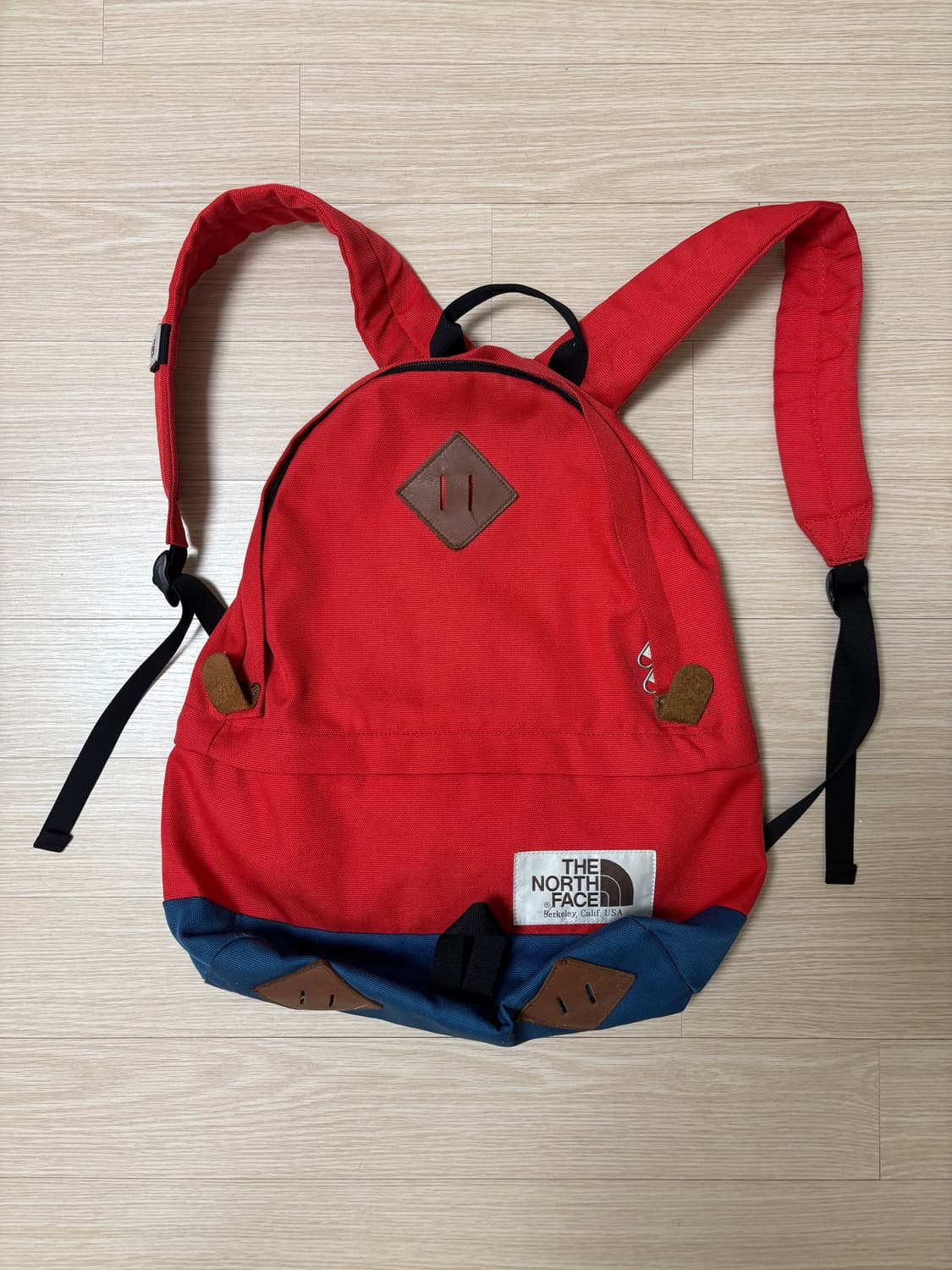 노스페이스 빈티지 데이팩 레드 상품이미지2