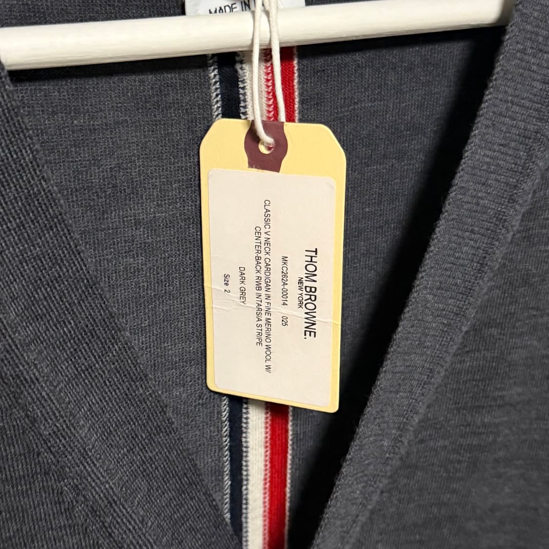 [미사용/2] 톰브라운 백삼선 울 가디건 다크 그레이 상품이미지7