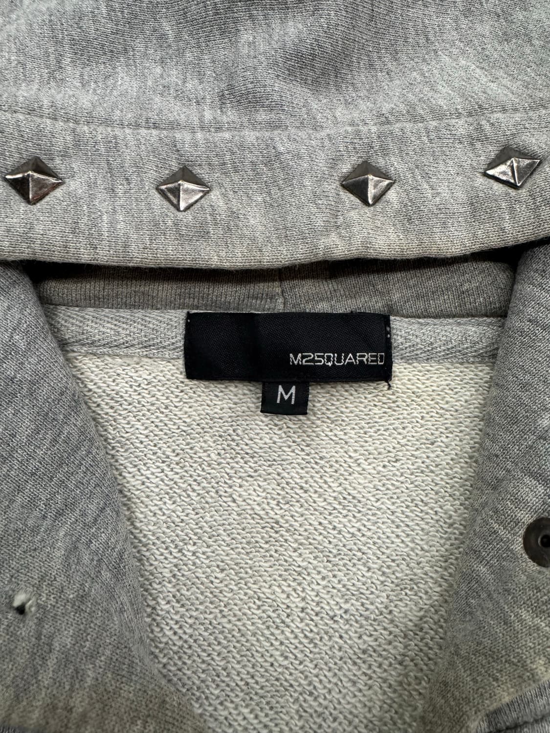 M)M2SQUARED 빈티지 그레이 스터드 투웨이 후드집업 상품이미지3