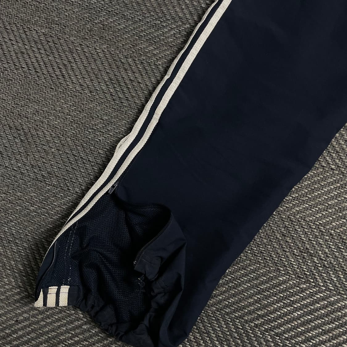 아디다스 삼선 스트라이프 우븐 트랙 팬츠 y 4927 상품이미지7