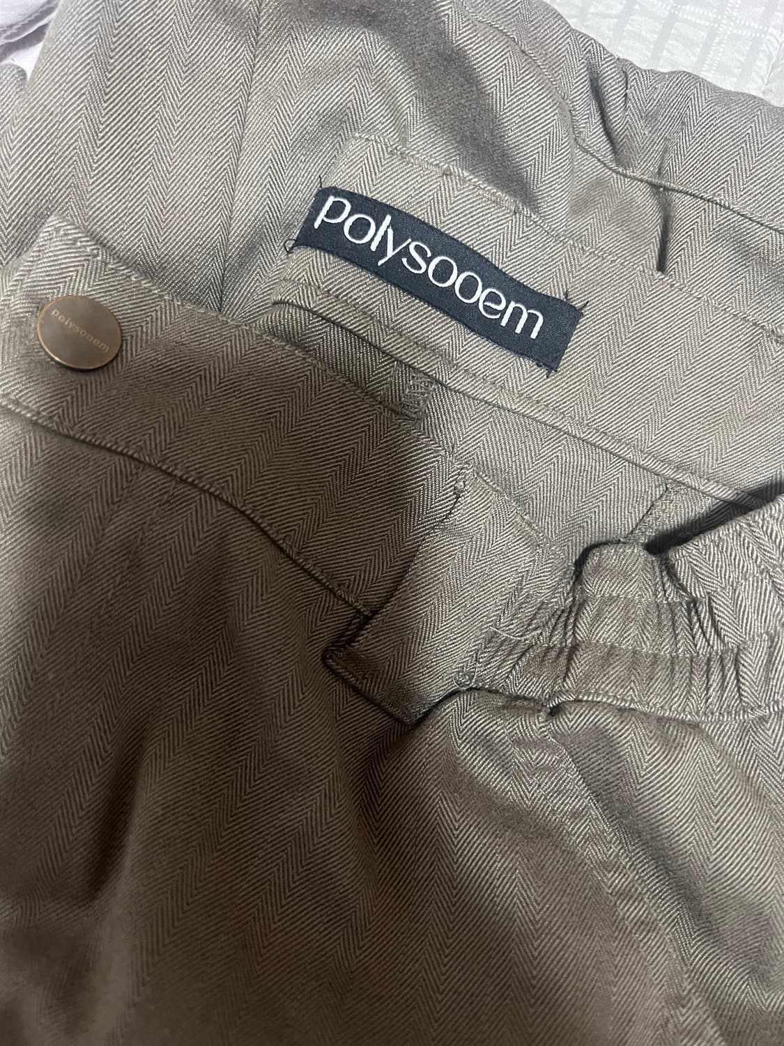 폴리수엠 헤링본 카고팬츠 카키브라운 상품이미지3