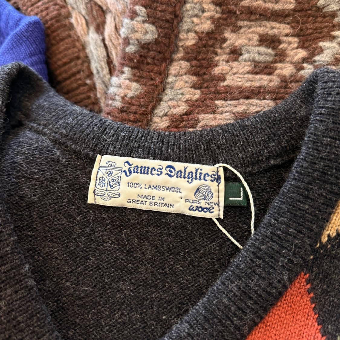 아일랜드 생산 램스 울 퓨어뉴울 아가일패턴 브이넥 니트 스웨터 L 상품이미지5