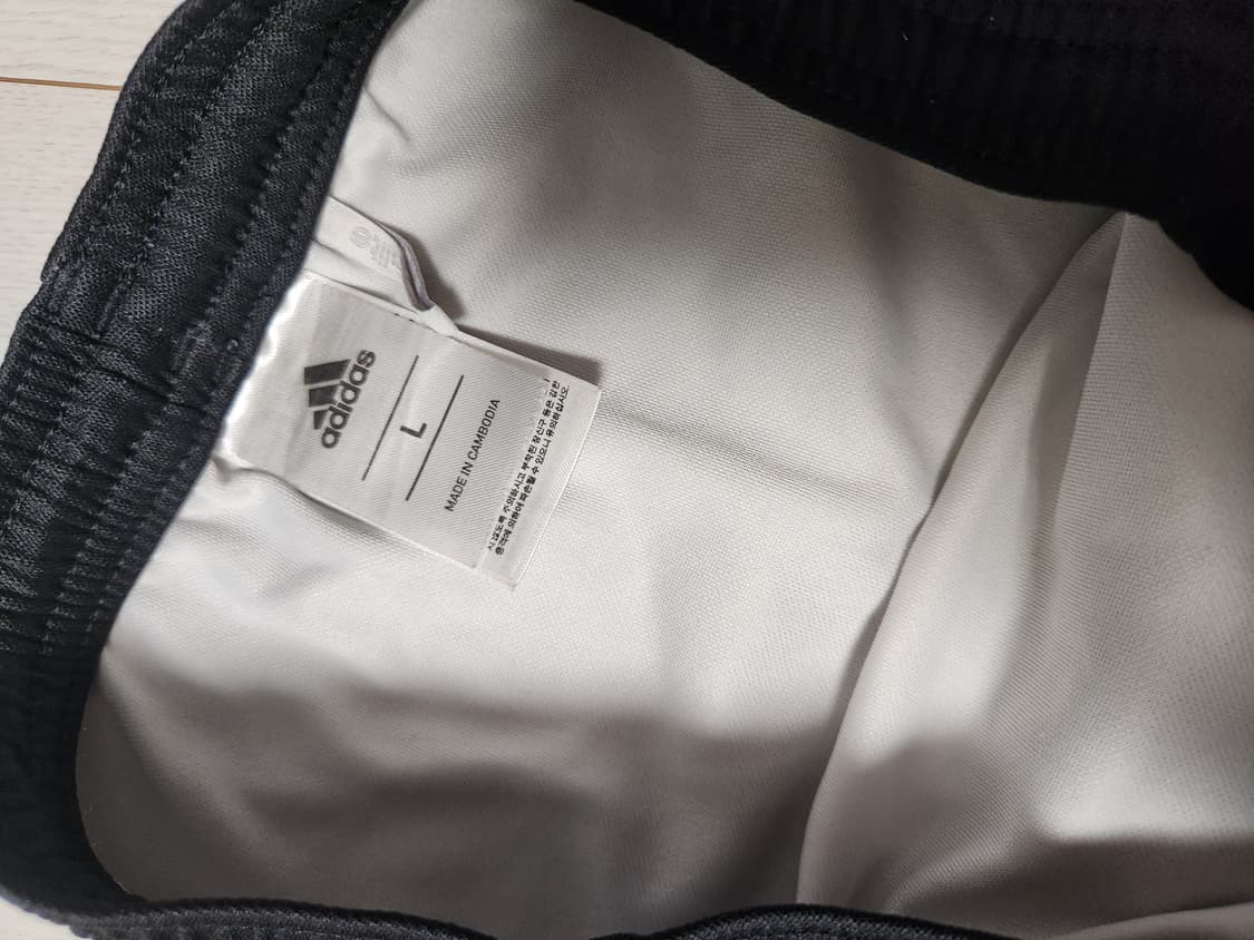 아디다스 러닝 트레이닝 반바지 파르마 16 쇼트 WB(새상품급) 사이즈L 상품이미지4
