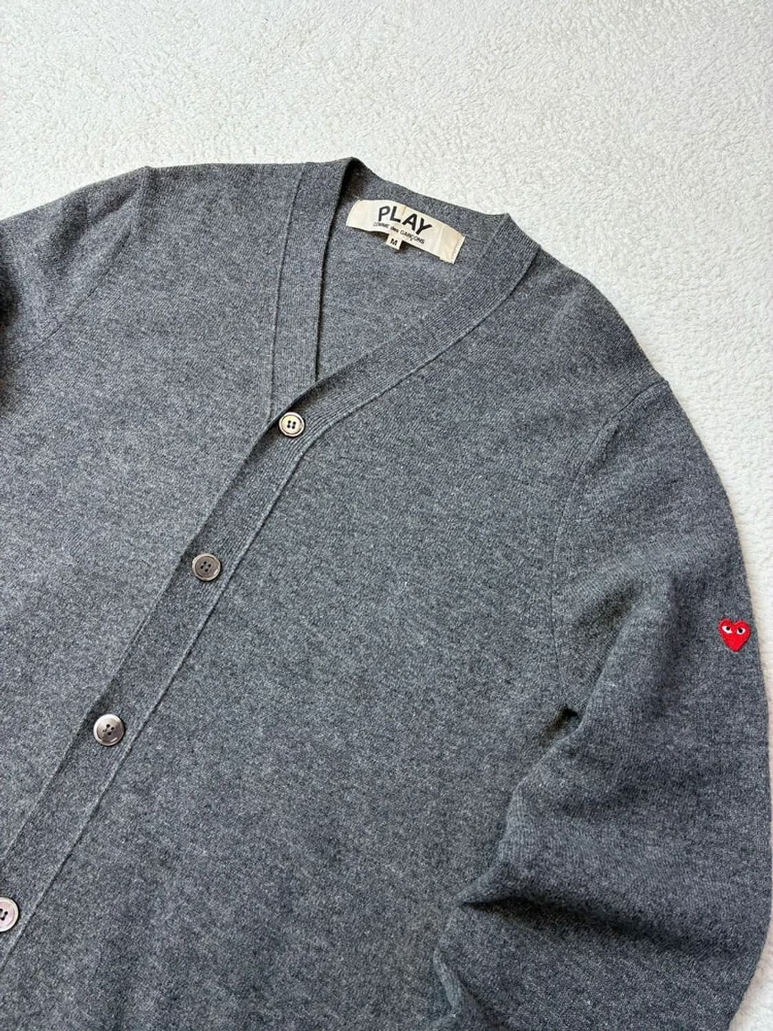 꼼데가르송 미니 와펜 니트 울 가디건 PN5867    상품이미지2