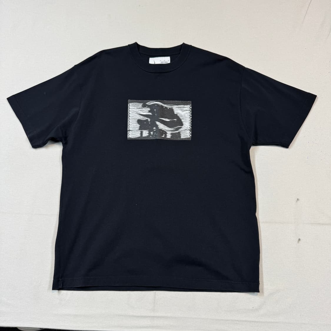 XL) 나이키 인사이드아웃 에어포스 블랙 반팔 티셔츠 상품이미지1