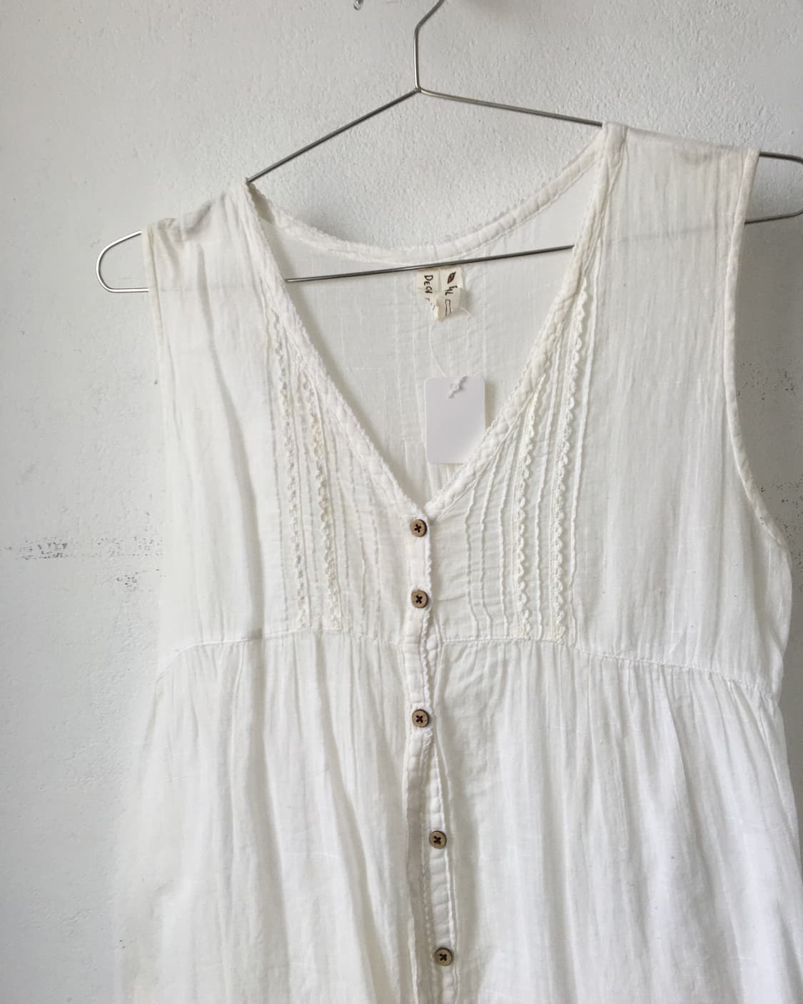 Button up white sleeveless 상품이미지4