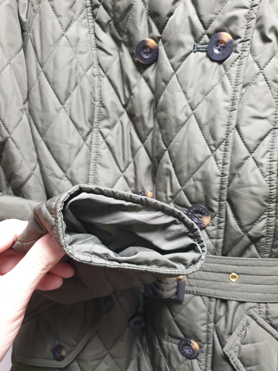 [uk12/66] 바버 벨트 롱퀼팅 카키 상품이미지7